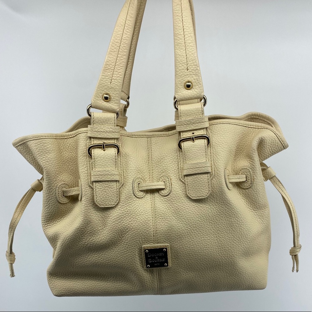 Dooney and Bourke Bag
